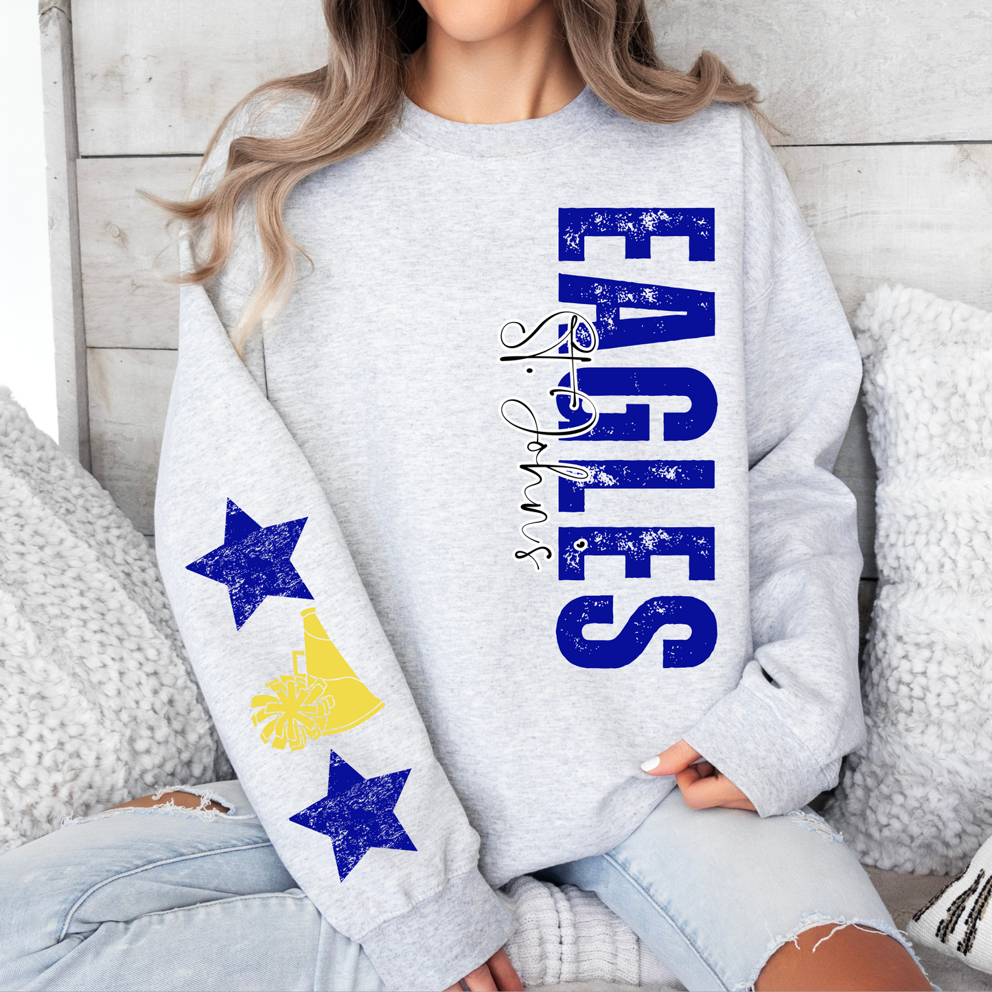 Eagles Cheer w/ Sleeve